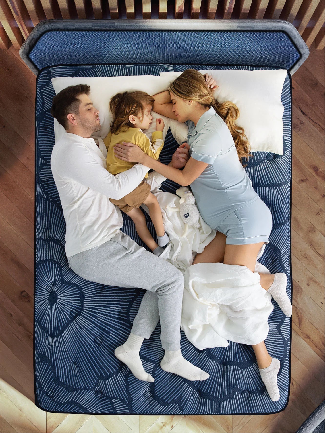Serta PerfectSleeper Hybrid Mattress